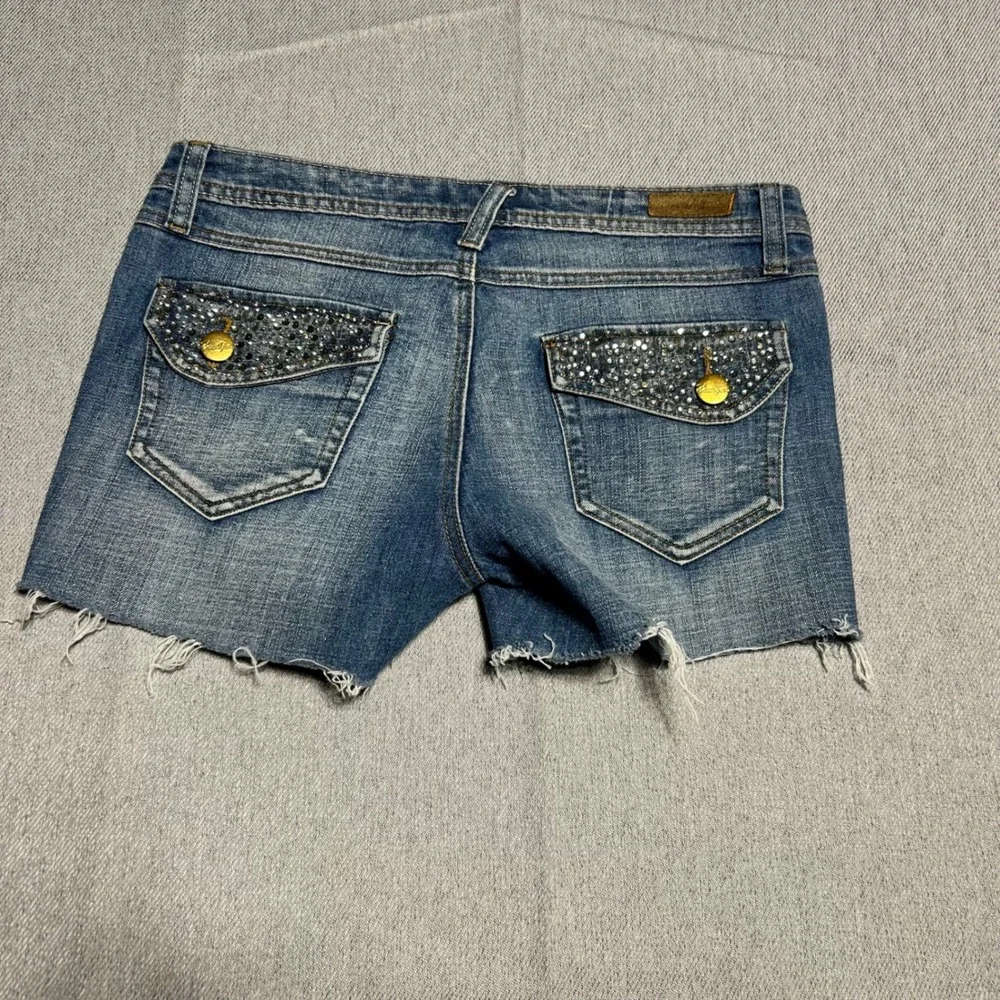 Southpole Womens‎ Rhinestone Embellished Denim Shorts Size 7 Blue Cut Off Y2K